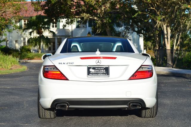 2015 Mercedes-Benz SLK 2 Door Roadster SLK 250 W/Sport and Multimedia Packages - 23028831 - 31