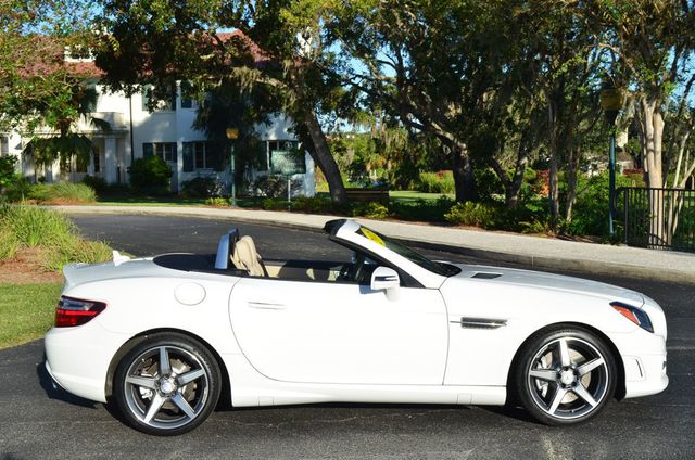 2015 Mercedes-Benz SLK 2 Door Roadster SLK 250 W/Sport and Multimedia Packages - 23028831 - 34