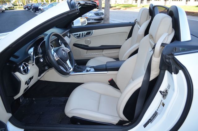2015 Mercedes-Benz SLK 2 Door Roadster SLK 250 W/Sport and Multimedia Packages - 23028831 - 42