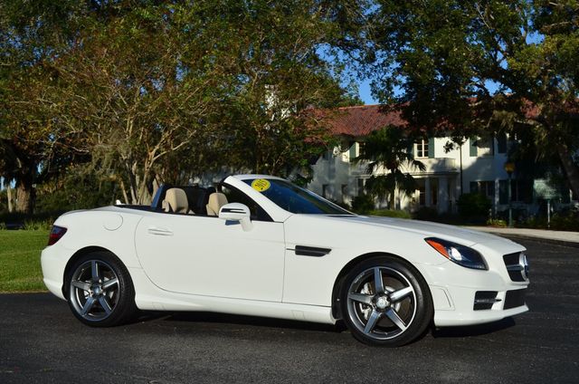 2015 Mercedes-Benz SLK 2 Door Roadster SLK 250 W/Sport and Multimedia Packages - 23028831 - 7