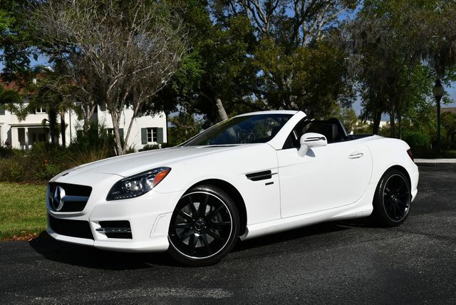 2015 Mercedes-Benz SLK 2 Door Roadster SLK 350 W/Carbon Look Edition - 22995737 - 19