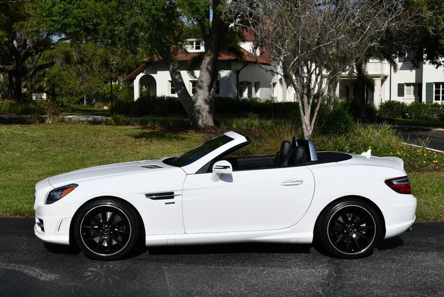 2015 Mercedes-Benz SLK 2 Door Roadster SLK 350 W/Carbon Look Edition - 22995737 - 27