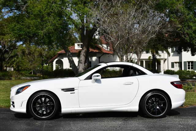 2015 Mercedes-Benz SLK 2 Door Roadster SLK 350 W/Carbon Look Edition - 22995737 - 34