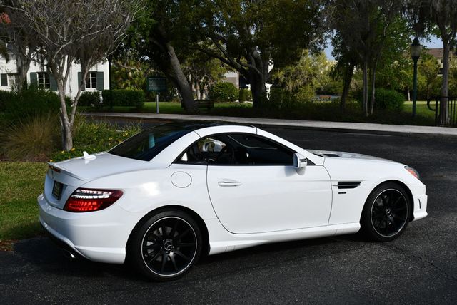 2015 Mercedes-Benz SLK 2 Door Roadster SLK 350 W/Carbon Look Edition - 22995737 - 40