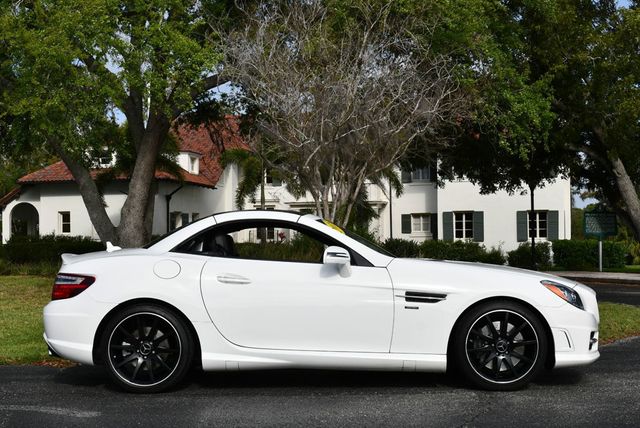 2015 Mercedes-Benz SLK 2 Door Roadster SLK 350 W/Carbon Look Edition - 22995737 - 47