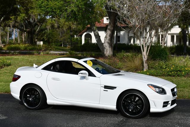 2015 Mercedes-Benz SLK 2 Door Roadster SLK 350 W/Carbon Look Edition - 22995737 - 52