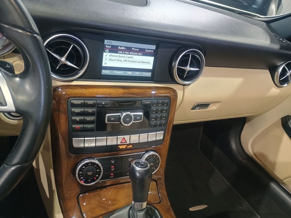 2015 Mercedes-Benz SLK 2dr Roadster SLK 250 Clean Carfax Florida Car - 22978243 - 23