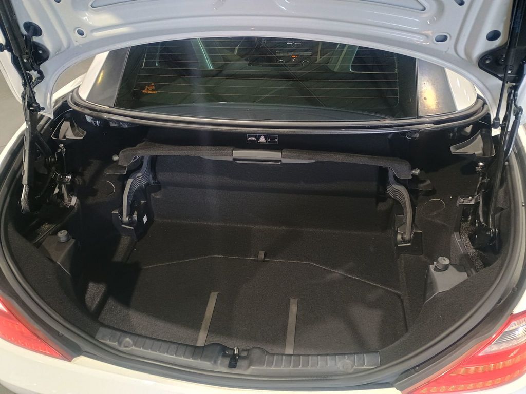 2015 Mercedes-Benz SLK 2dr Roadster SLK 250 Clean Carfax Florida Car - 22978243 - 36