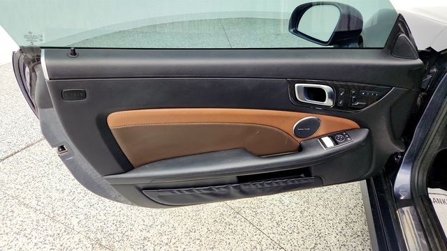 2015 Mercedes-Benz SLK 2dr Roadster SLK 250 w/ Premium & Sport Pkgs & COMAND Navigation - 23012965 - 10