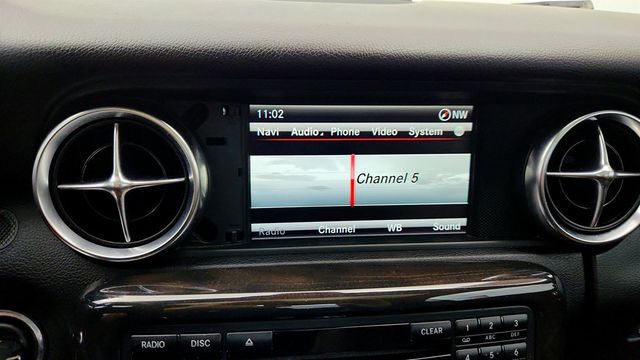2015 Mercedes-Benz SLK 2dr Roadster SLK 250 w/ Premium & Sport Pkgs & COMAND Navigation - 23012965 - 17