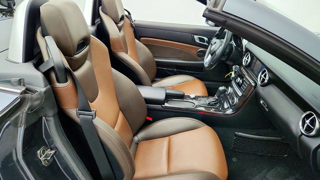 2015 Mercedes-Benz SLK 2dr Roadster SLK 250 w/ Premium & Sport Pkgs & COMAND Navigation - 23012965 - 21