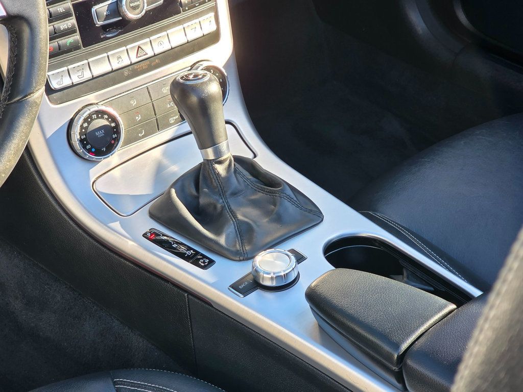 2015 Mercedes-Benz SLK 2dr Roadster SLK 350 - 22951325 - 17