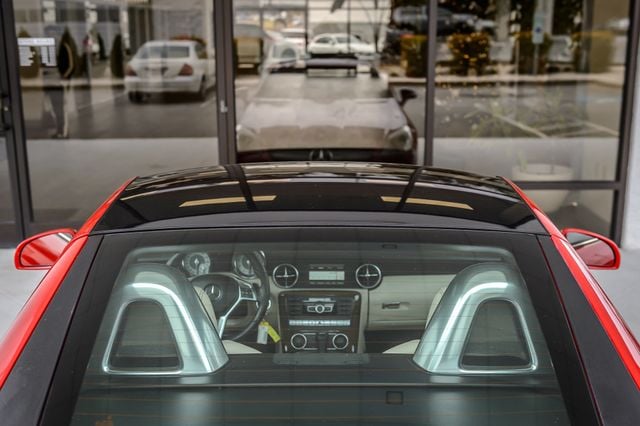 2015 Mercedes-Benz SLK SLK250 - RED ON BEIGE  - NAV - CONVERTIBLE - GORGEOUS - 22953891 - 15