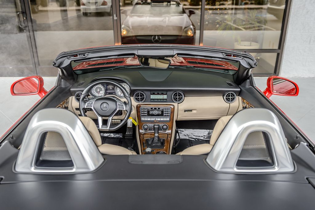 2015 Mercedes-Benz SLK SLK250 - RED ON BEIGE  - NAV - CONVERTIBLE - GORGEOUS - 22953891 - 16