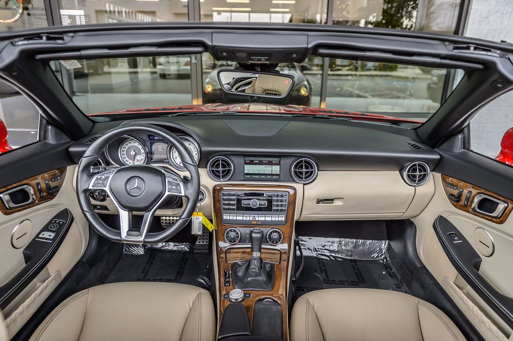 2015 Mercedes-Benz SLK SLK250 - RED ON BEIGE  - NAV - CONVERTIBLE - GORGEOUS - 22953891 - 2