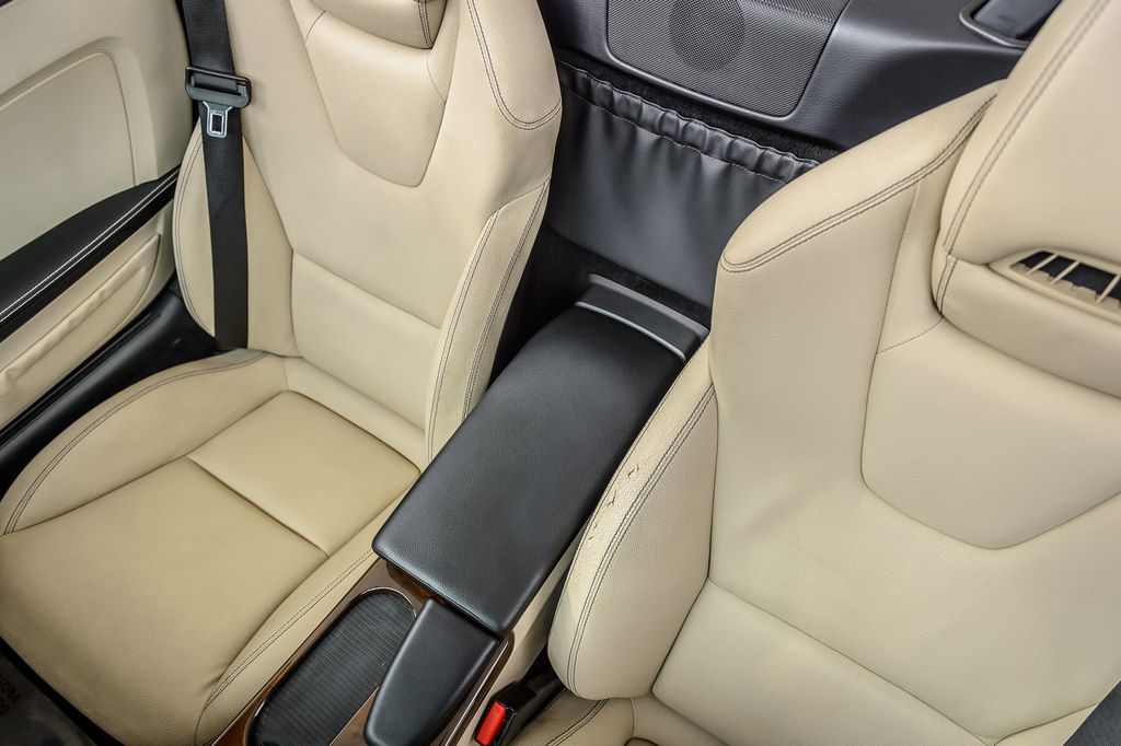 2015 Mercedes-Benz SLK SLK250 - RED ON BEIGE  - NAV - CONVERTIBLE - GORGEOUS - 22953891 - 34