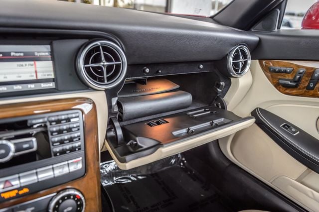 2015 Mercedes-Benz SLK SLK250 - RED ON BEIGE  - NAV - CONVERTIBLE - GORGEOUS - 22953891 - 37