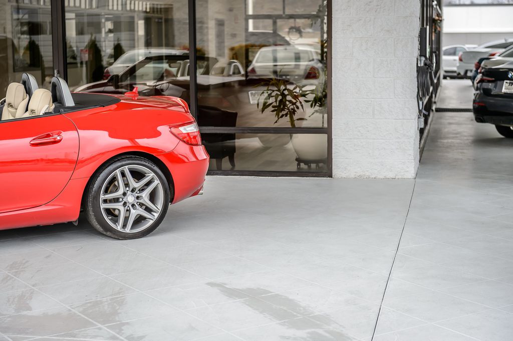 2015 Mercedes-Benz SLK SLK250 - RED ON BEIGE  - NAV - CONVERTIBLE - GORGEOUS - 22953891 - 54