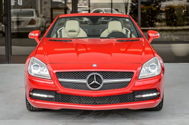 2015 Mercedes-Benz SLK SLK250 - RED ON BEIGE  - NAV - CONVERTIBLE - GORGEOUS - 22953891 - 6