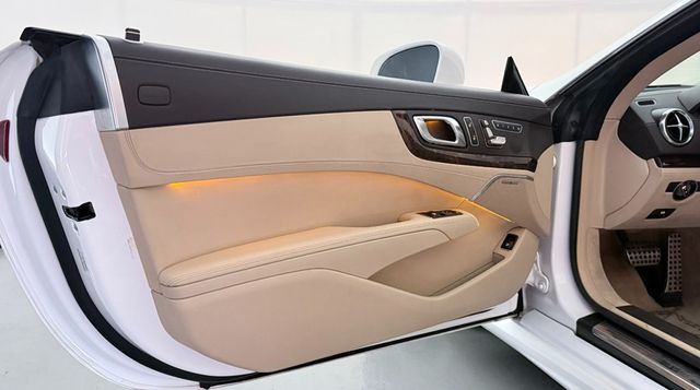 2015 Mercedes-Benz SL-Class SL550 - 22939150 - 26