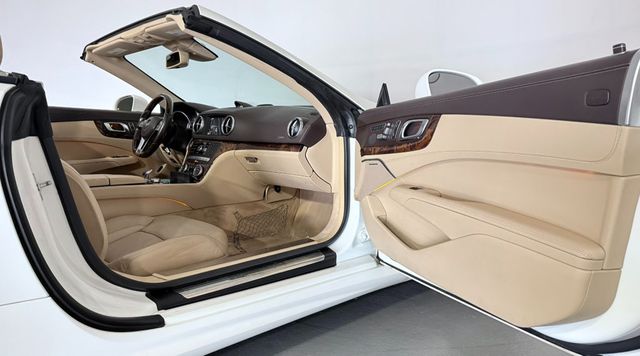 2015 Mercedes-Benz SL-Class SL550 - 22939150 - 30