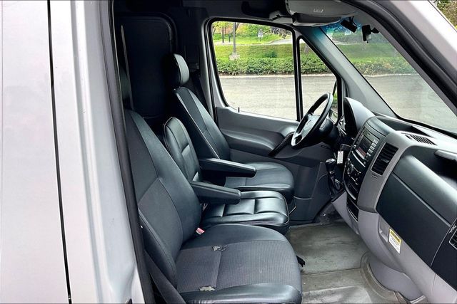 2015 Mercedes-Benz Sprinter 2500 High Roof - 23025509 - 11