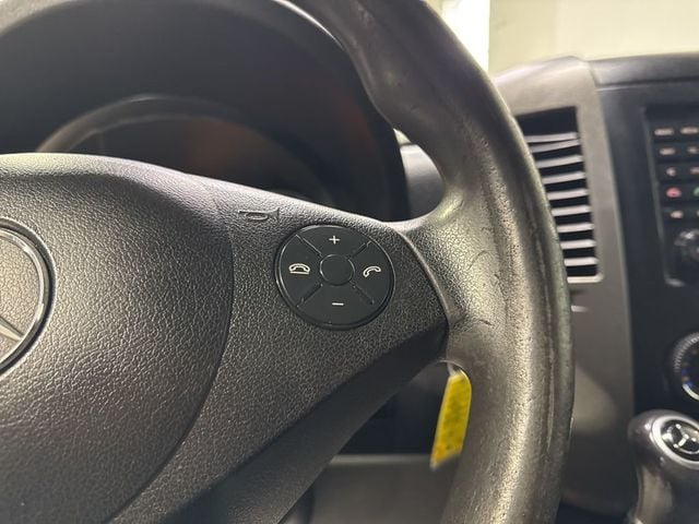 2015 Mercedes-Benz Sprinter 2500 Passenger 144 WB - 22975717 - 10