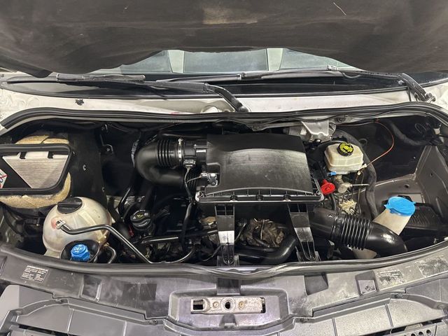 2015 Mercedes-Benz Sprinter 2500 Passenger 144 WB - 22975717 - 40