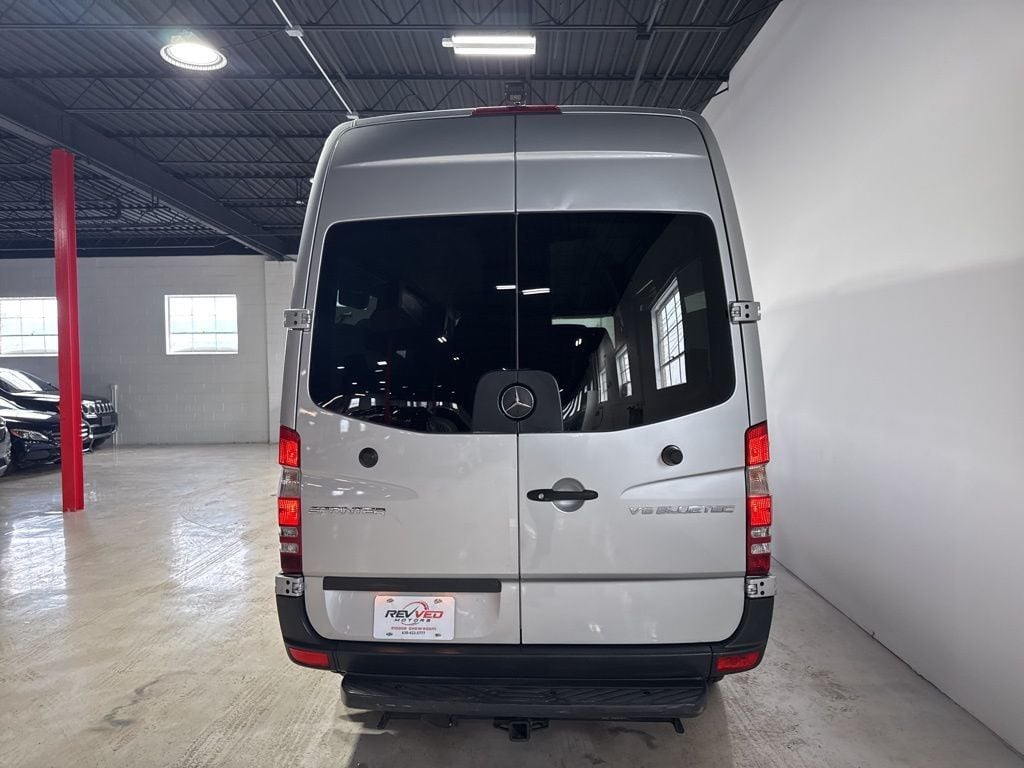 2015 Mercedes-Benz Sprinter 2500 Passenger 144 WB - 22975717 - 5