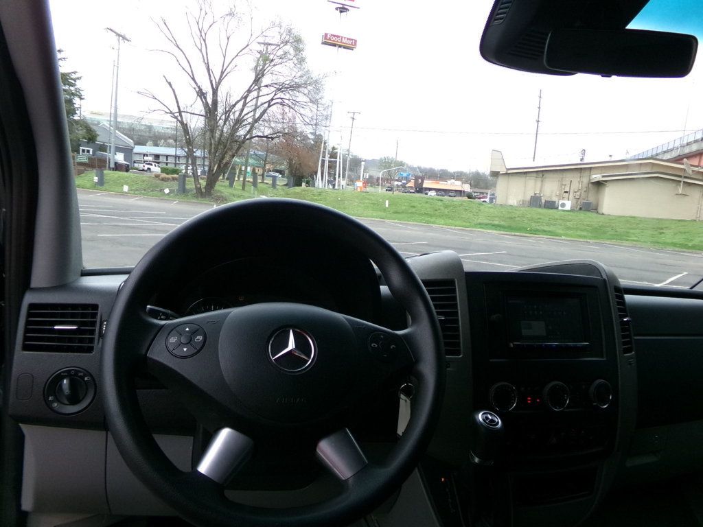 2015 Mercedes-Benz Sprinter Passenger Vans 12 PASS HIGH TOP 170 - 22993420 - 8