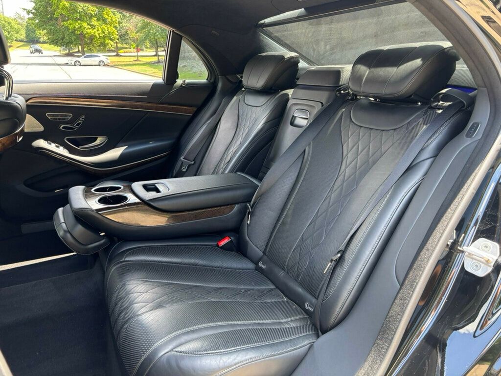 2015 Mercedes Benz S 550 4MATIC photo 4