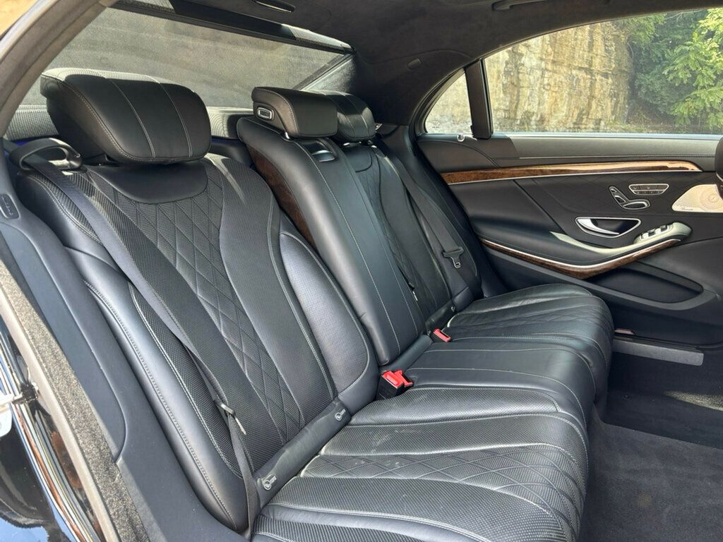 2015 Mercedes Benz S 550 4MATIC photo 7