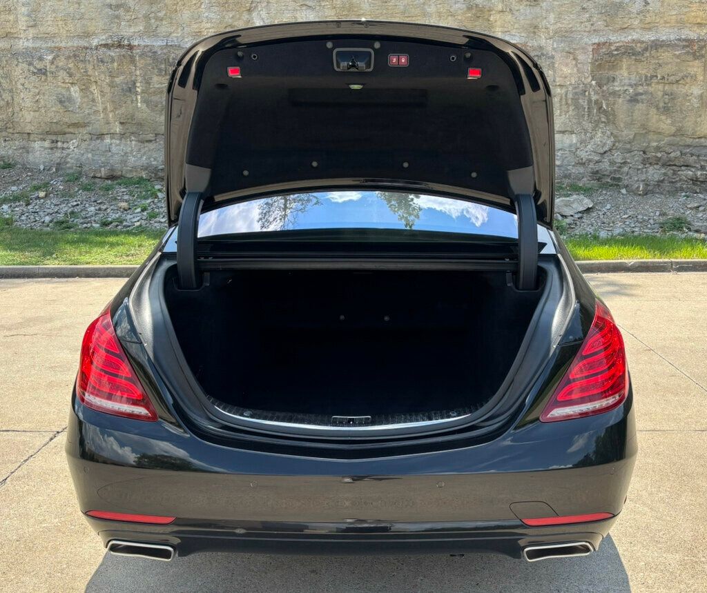 2015 Mercedes Benz S 550 4MATIC photo 25