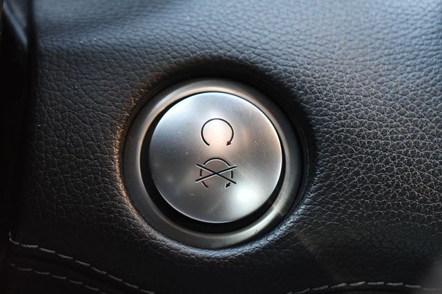 2015 Mercedes-Benz S-Class 2dr Coupe S 550 4MATIC - 22681928 - 37