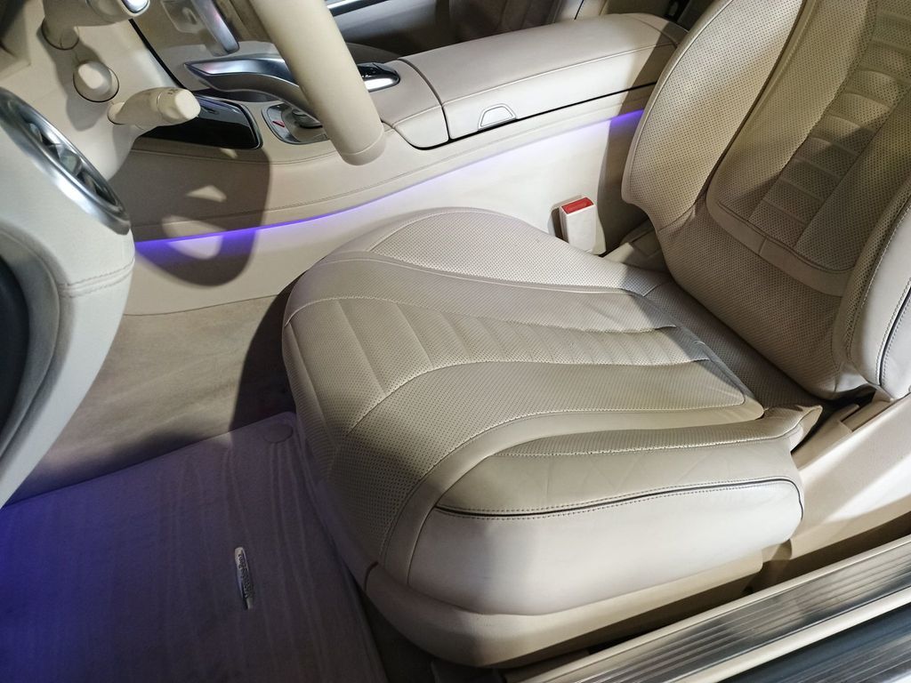 2015 Mercedes-Benz S-Class 2dr Coupe S 550 4MATIC Clean Carfax - 23016987 - 15