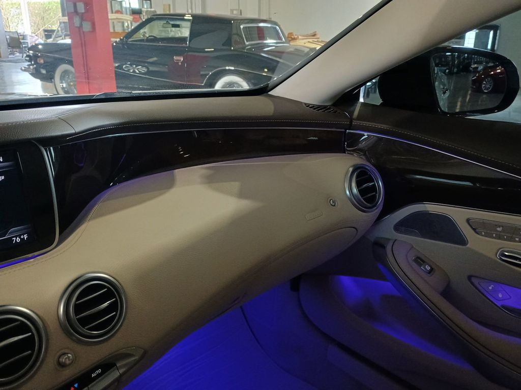 2015 Mercedes-Benz S-Class 2dr Coupe S 550 4MATIC Clean Carfax - 23016987 - 25