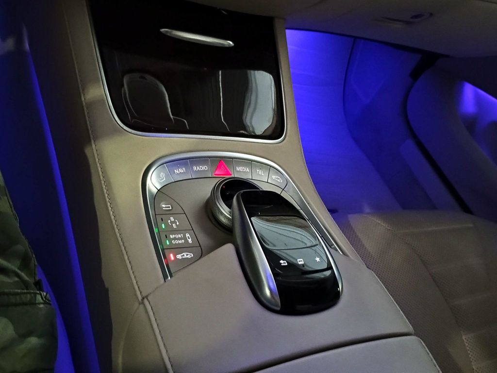 2015 Mercedes-Benz S-Class 2dr Coupe S 550 4MATIC Clean Carfax - 23016987 - 27