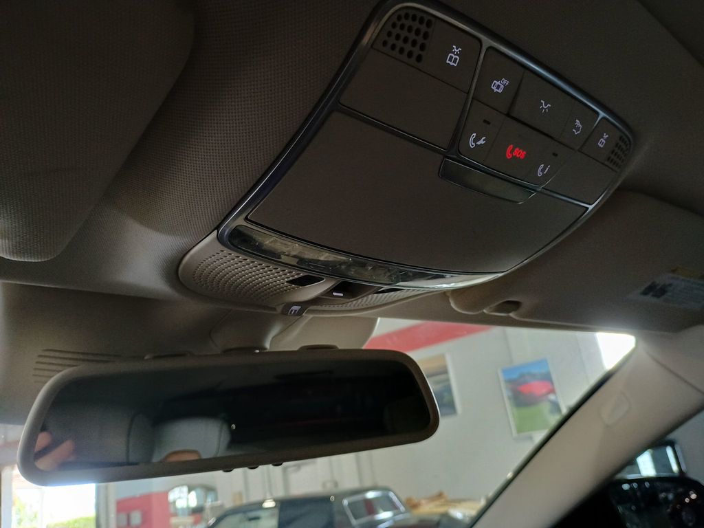 2015 Mercedes-Benz S-Class 2dr Coupe S 550 4MATIC Clean Carfax - 23016987 - 28