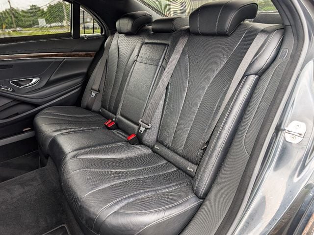 2015 Mercedes-Benz S-Class 4dr Sedan S 550 4MATIC - 23021965 - 16