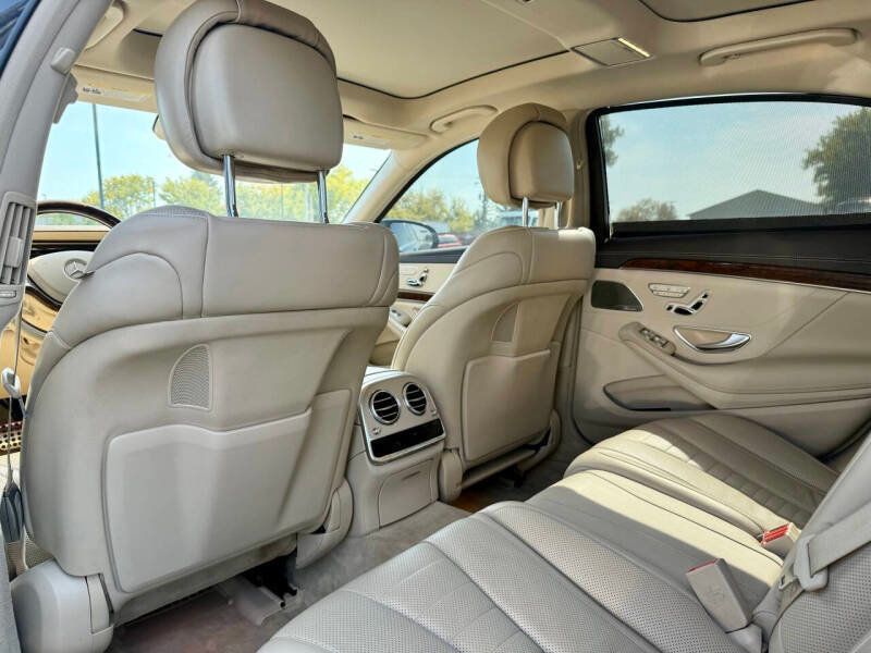 2015 Mercedes-Benz S-Class 4dr Sedan S 550 4MATIC - 22919525 - 10
