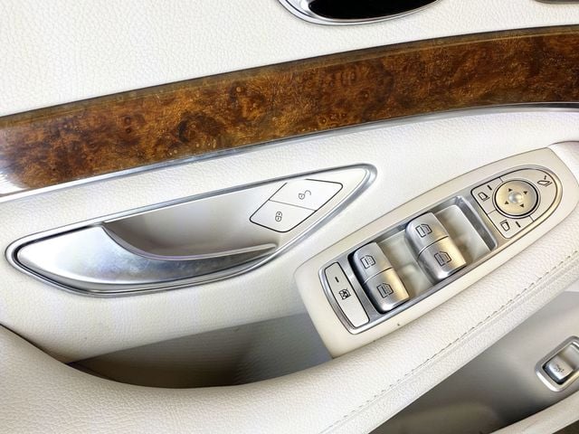 2015 Mercedes-Benz S-Class 4dr Sedan S 550 RWD - 22973701 - 17