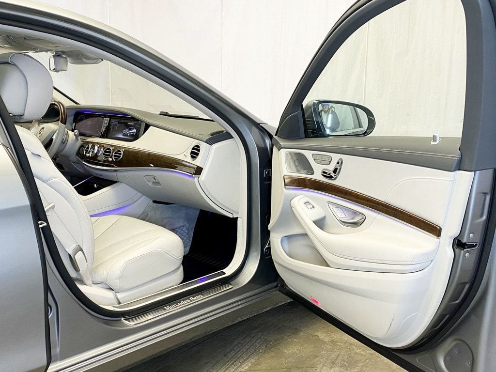 2015 Mercedes-Benz S-Class 4dr Sedan S 550 RWD - 22973701 - 40