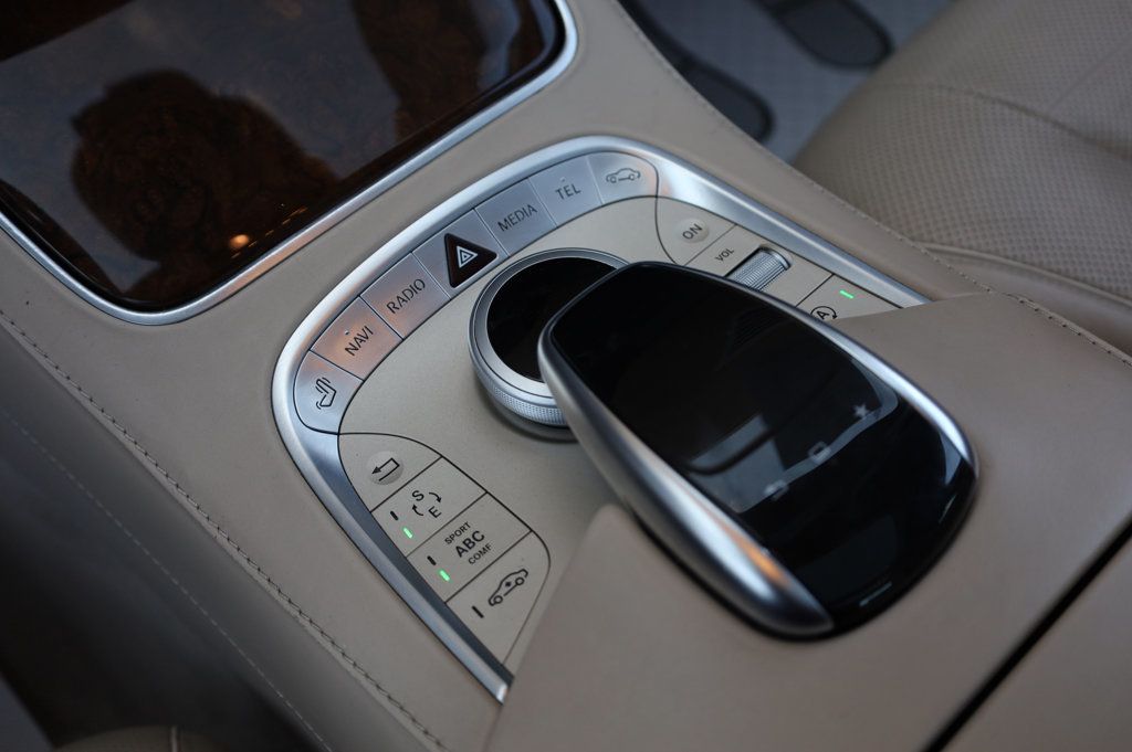 2015 Mercedes Benz S 550 photo 34
