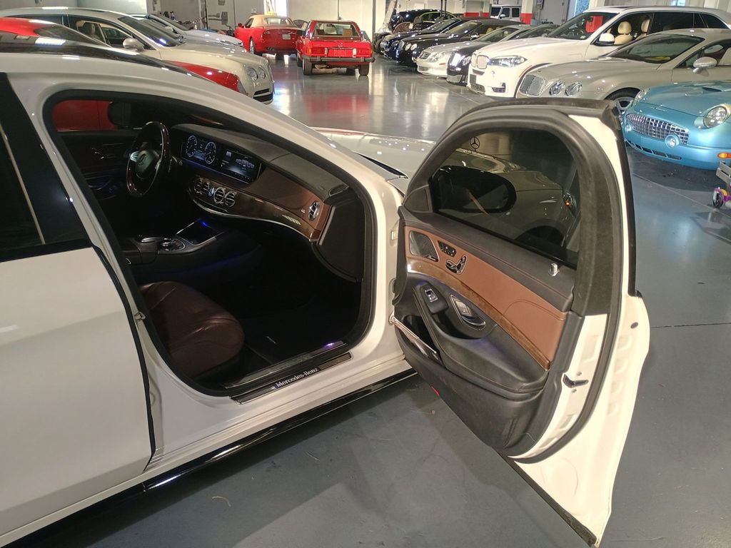 2015 Mercedes-Benz S-Class 4dr Sedan S 550 RWD AMG Sport Premium 1 - 22938043 - 32