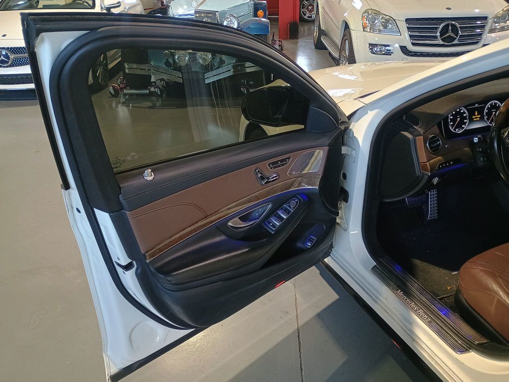 2015 Mercedes-Benz S-Class 4dr Sedan S 550 RWD AMG Sport Premium 1 - 22938043 - 6