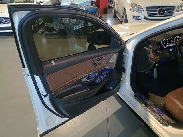 2015 Mercedes-Benz S-Class 4dr Sedan S 550 RWD AMG Sport Premium 1 - 22938043 - 6