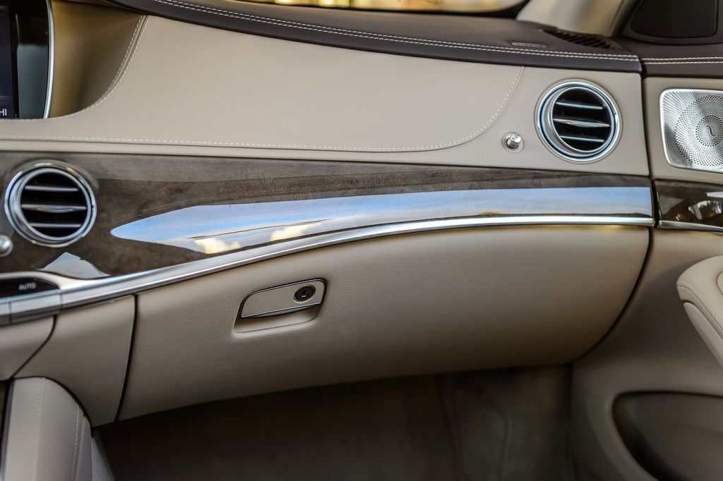 2015 Mercedes-Benz S-Class S550 4MATIC - AMG SPORT APPEARANCE PKG - BEST COLORS - GORGEOUS - 22977050 - 39