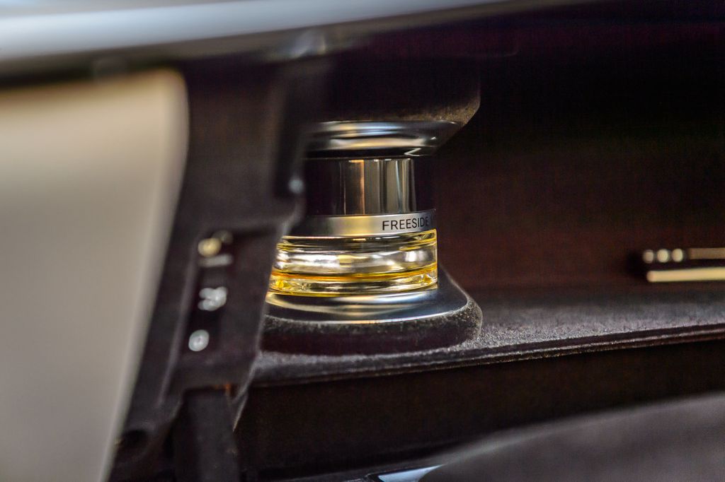 2015 Mercedes-Benz S-Class S550 4MATIC - AMG SPORT APPEARANCE PKG - BEST COLORS - GORGEOUS - 22977050 - 41