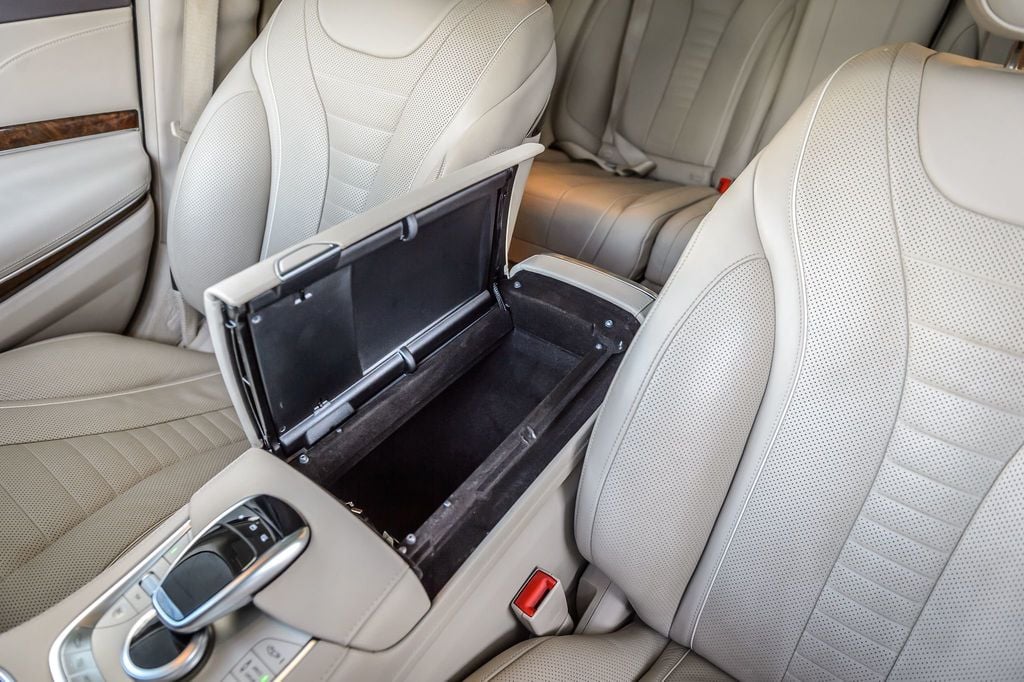 2015 Mercedes-Benz S-Class S550 AMG APPEARANCE PKG - NAV - PANO ROOF - BACKUP CAM -GORGEOUS - 22915189 - 34