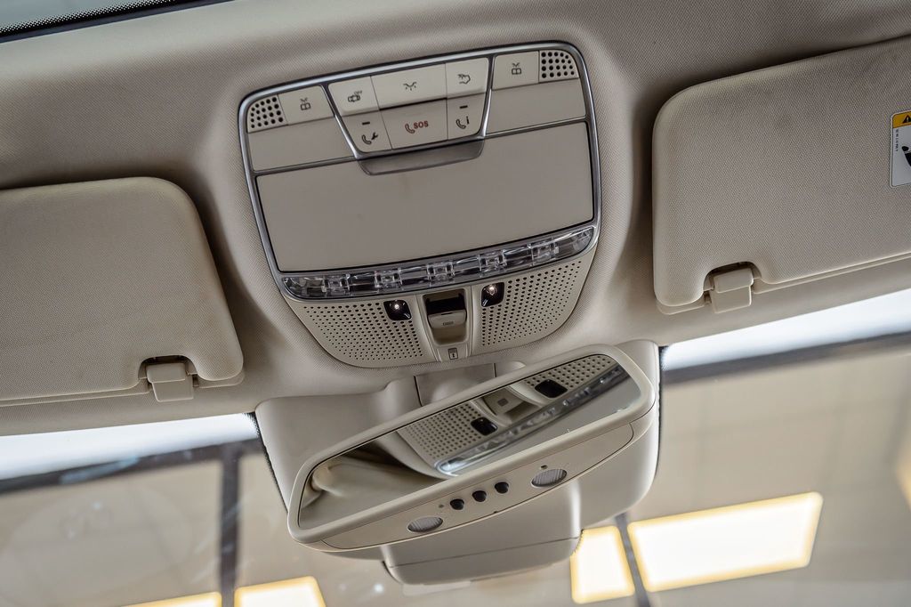 2015 Mercedes-Benz S-Class S550 AMG APPEARANCE PKG - NAV - PANO ROOF - BACKUP CAM -GORGEOUS - 22915189 - 37